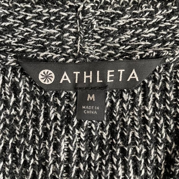 Athleta Shasta Black & White Heather Wool Blend Oversized Sweater Side Slit SZ M - Picture 7 of 10